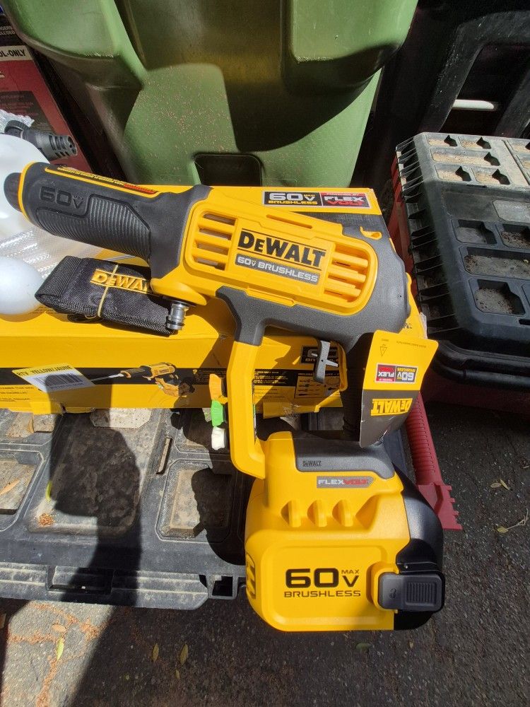 DEWALT FLEXVOLT 60V MAX 1000 PSI 1.0 GPM Cold Water Cordless Battery Power Cleaner (Tool Only)