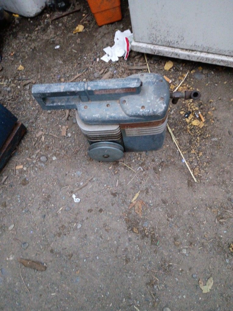 Vintage Air Compressor