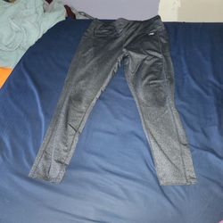 Woman's Skecher Dark Gray Leggings 