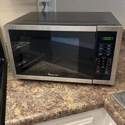 Magic chef Microwave 