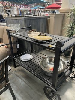 Outdoor Serving Cart/bar