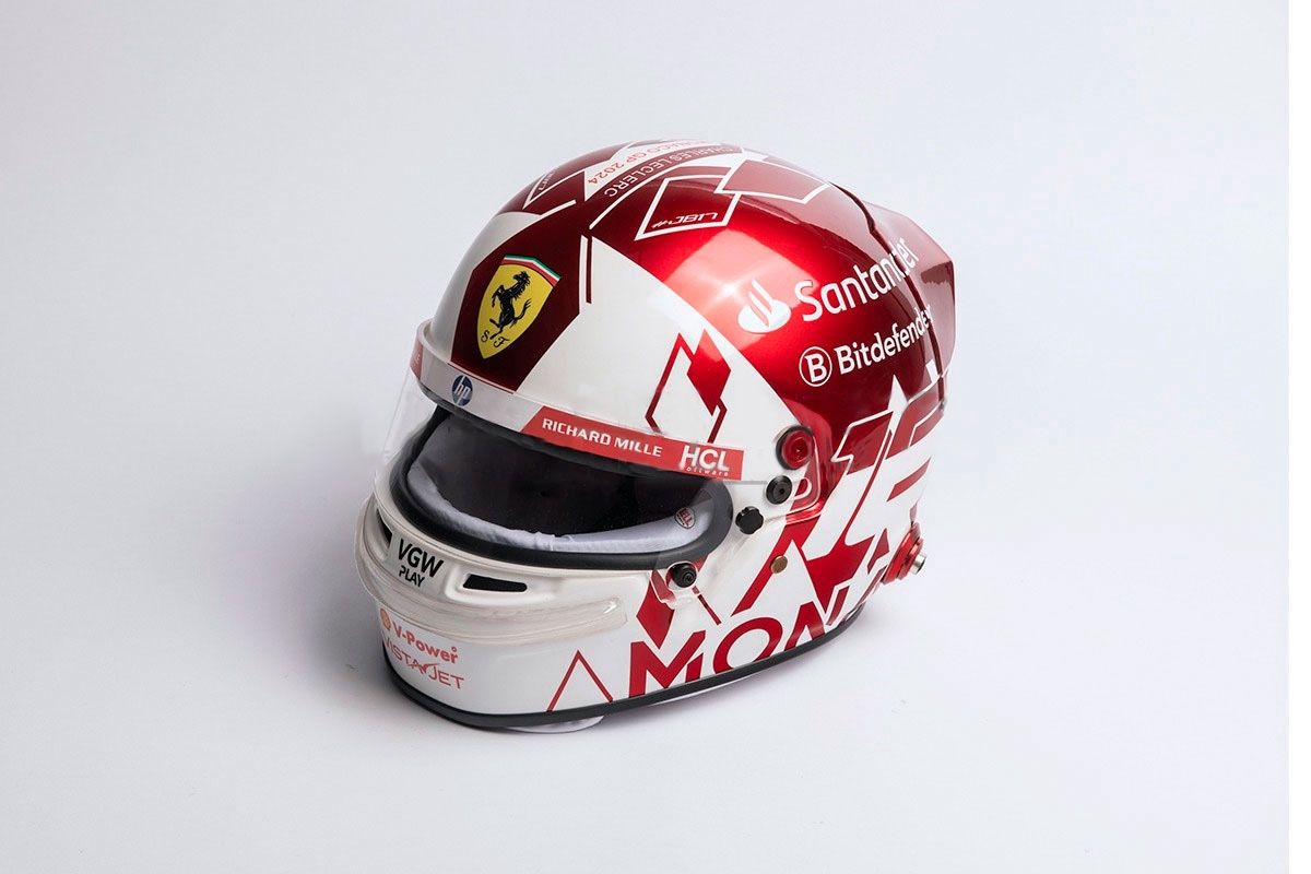 F1 Drivers Helmet