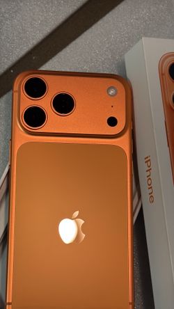 iPhone 17 PRO MAX Size UNLOCKED New