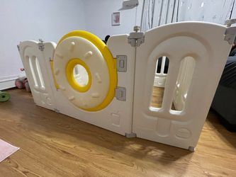 12-Panel Foldable Baby Playpen - Activity Center (Good Condition)