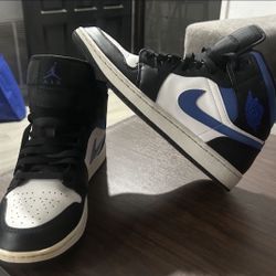Trade) Air Jordan 1  Mid White Boack Racer Blue Size 10