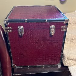 Cute red storage cube with hinged lid