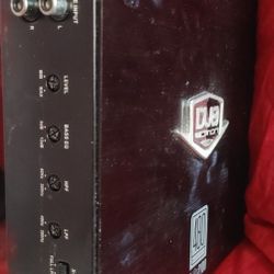 🟥FOR   SALE   AMPLIFIER  CAR  AUDIO🟥  (  OBO )🟥