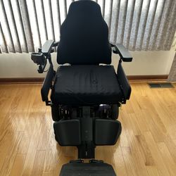 Pride Quantum Edge Q6 HD 450 lbs with Tilt/Recline Power Wheelchair
