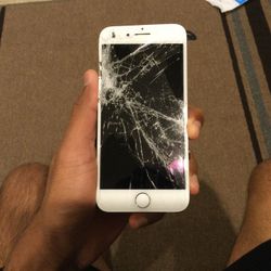 iPhone 8 for parts. 10months old.