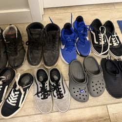 Boys Youth Shoes- Size 4
