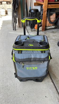 Cooler by Titan