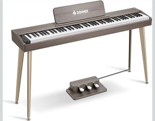 88 key piano in the manufacture packaging