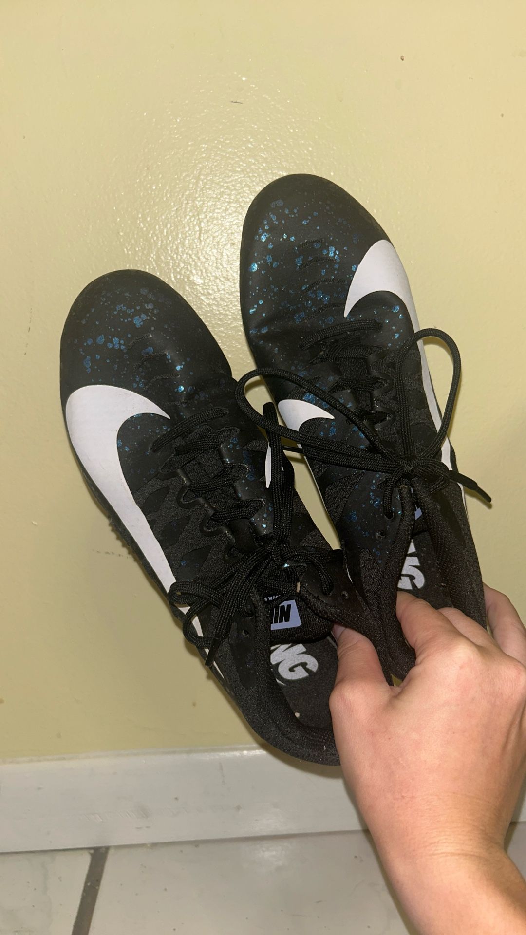 nike track shoes