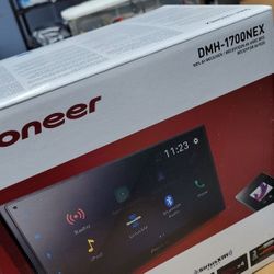 New Pioneer Apple Car Play Android Auto Car Stereo DMH-1700NEX