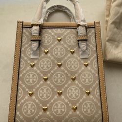 Brand New W/ Tags Tory Burch Heart Purse 