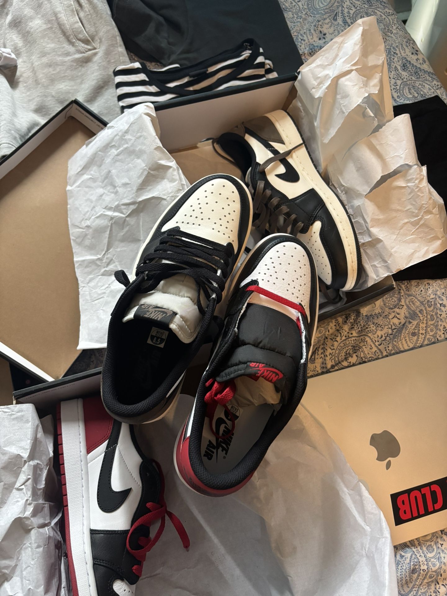 Jordan 1 Low