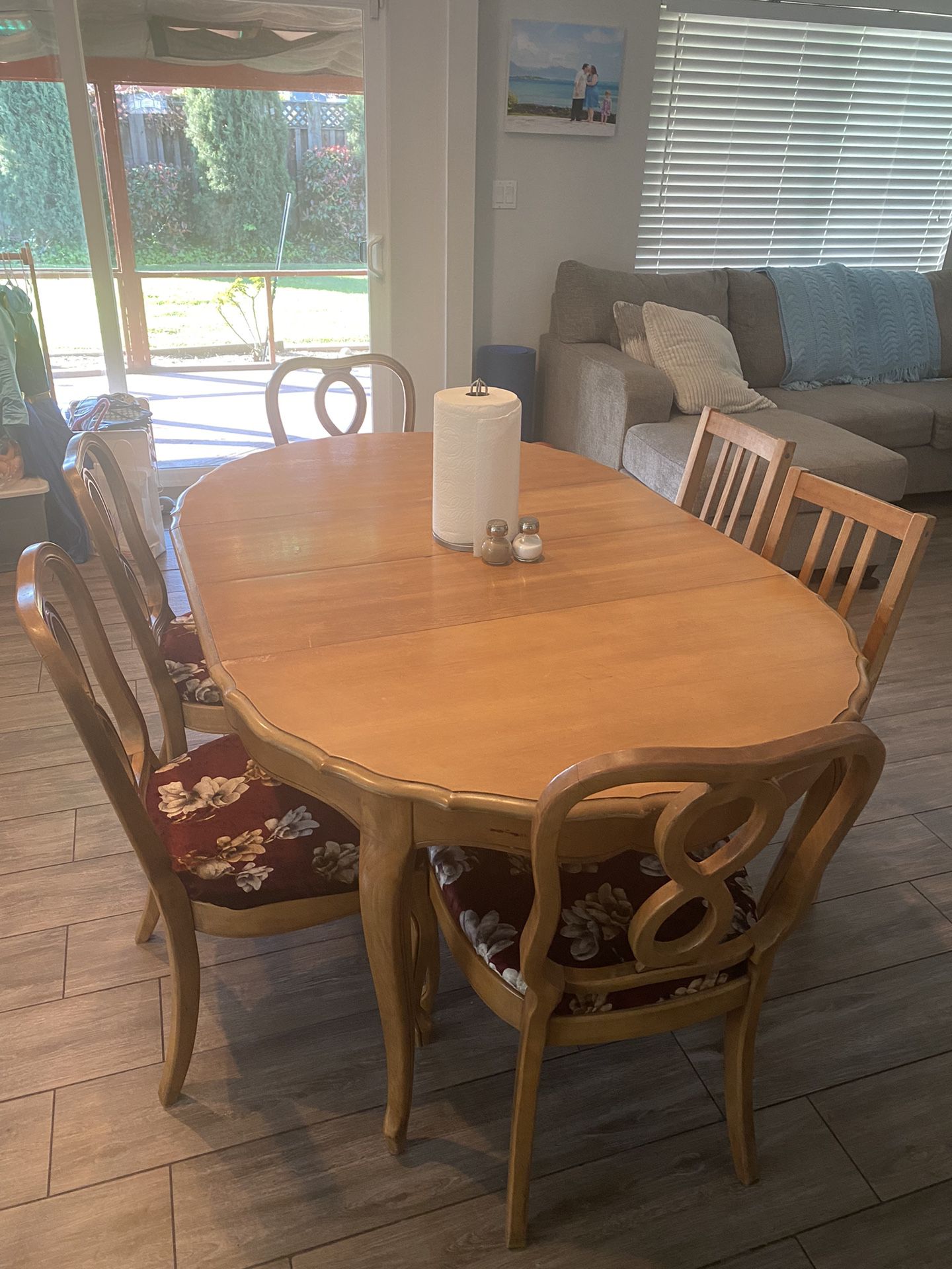 Vintage Wood Table & 4 Chairs