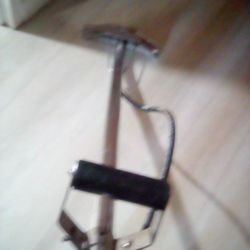 Stainless Steel Handle With Vacuum Priced To Sell Fast