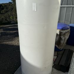 Water Tank 200 Gallon