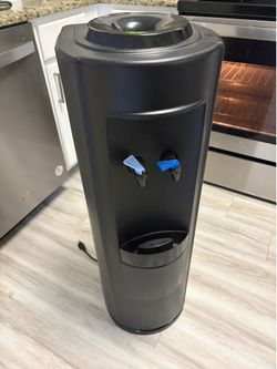 Water dispenser