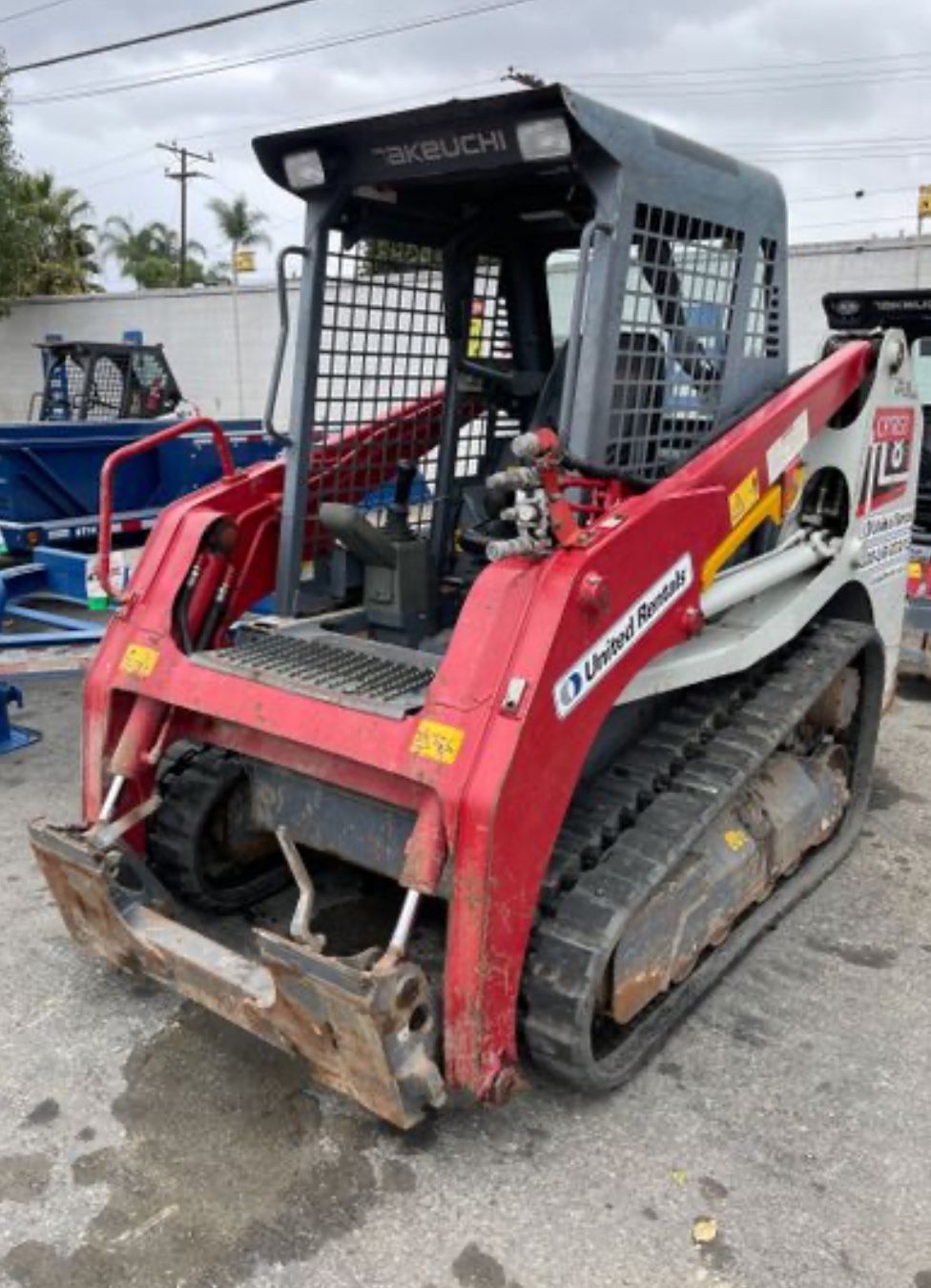 Takeuchi TL8 Track Skid Steer
