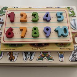 Set Of 8 Wooden Puzzles•Teaching Toys•Excellent Condition•