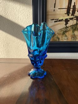 Vintage Fenton Colonial Blue Valencia Handkerchief Top Vase with Tab Footed Base