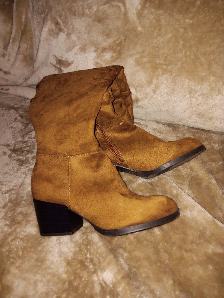 Brash Boots Size 10