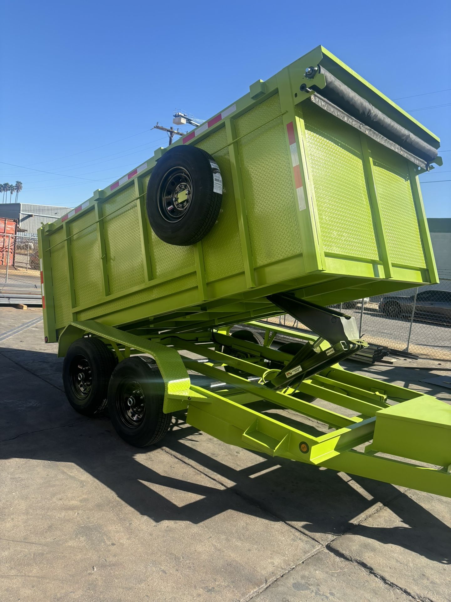 8.5x12x4 HD Dump trailer