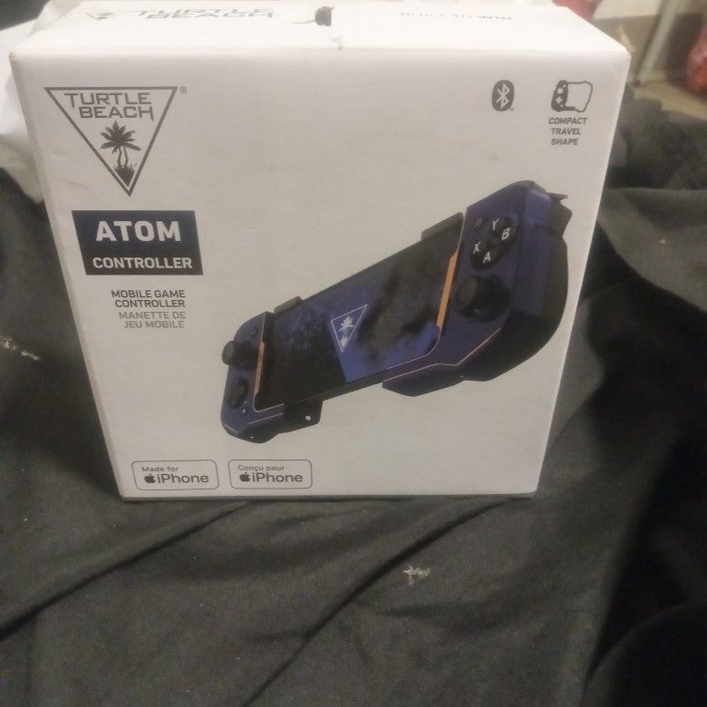 *PRICE DROP* IPhone Game Controller