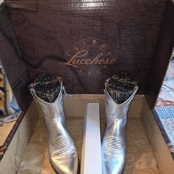 Lucchese Dallas Cowboy’s Cheerleader  ankle Boots Metallic Silver Size 8 B
Box has some damage 
