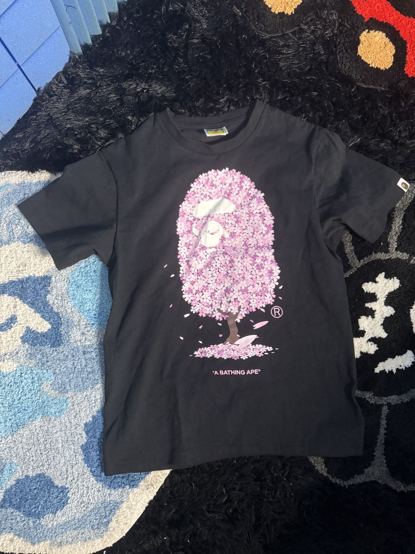 AUTHENTIC bape tee sz sm