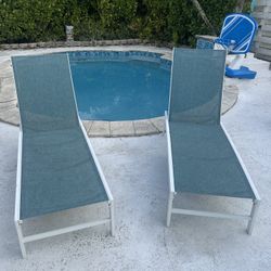 Chaise Lounge Pool Chairs