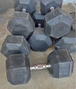 Heavy Rubber Dumbbells pair 70s, 75s, & 80s