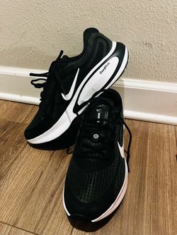 Nike journey run shoes for men’s size 11
