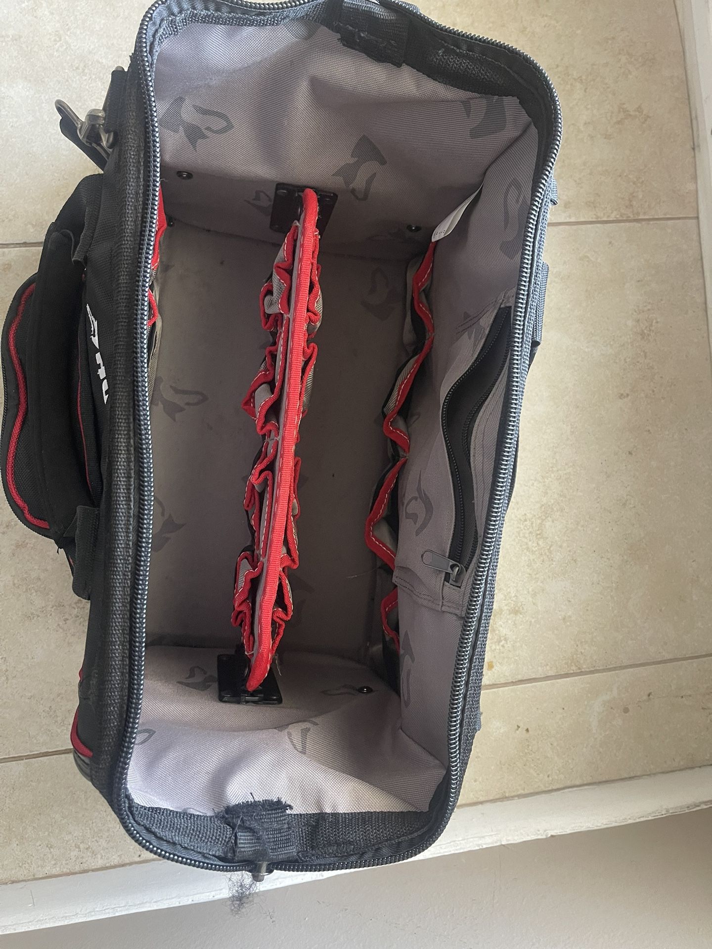 Husky Tool Bag In Very Good Condition 