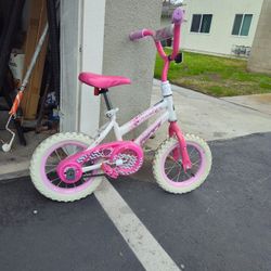 Little Girls Training Bike With Training Wheels 