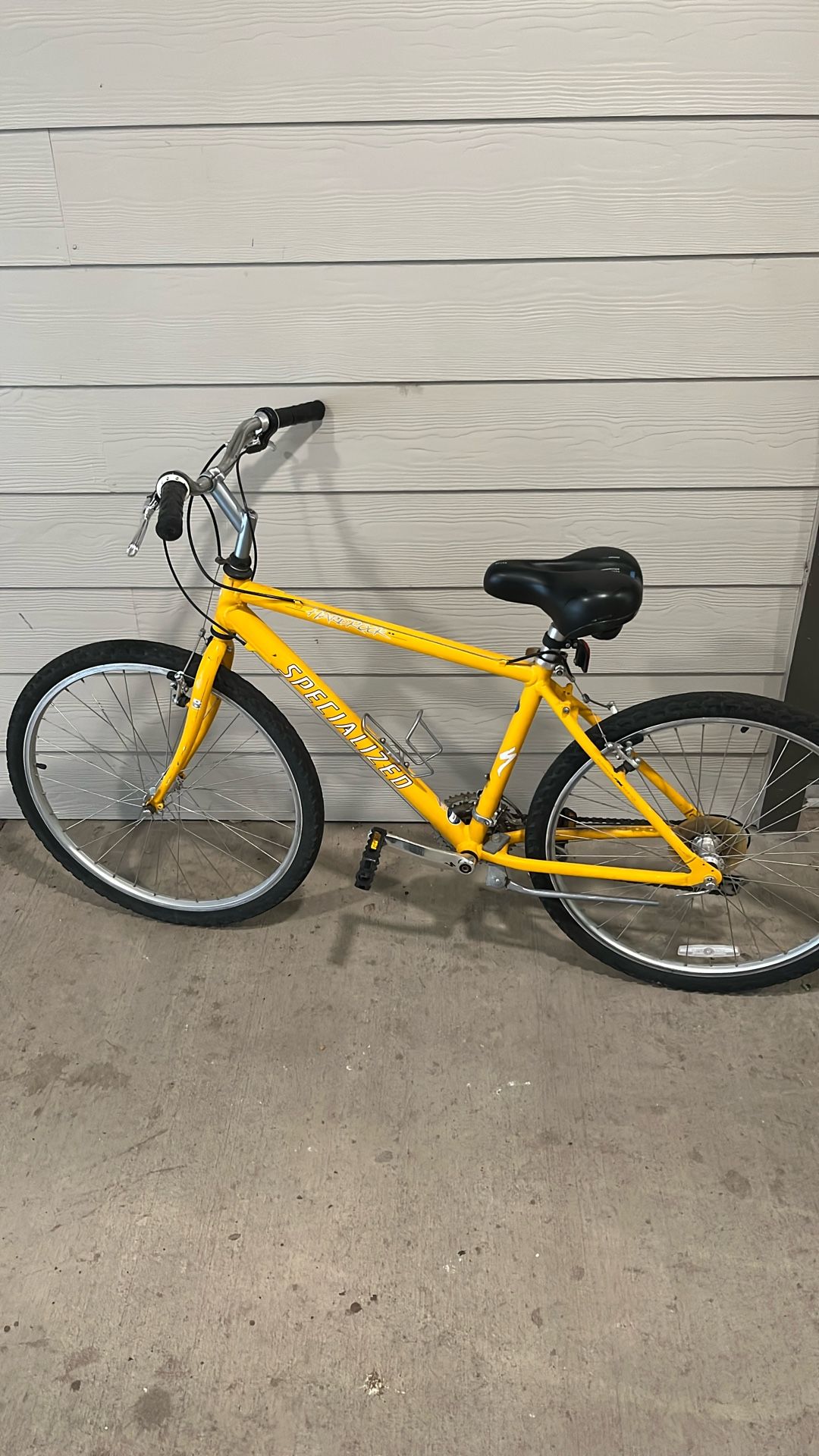 Hard Rock Yellow Bike