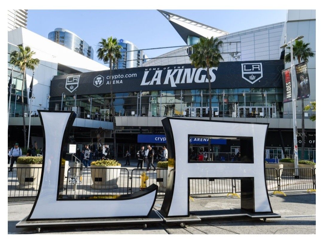 LA Kings Tickets Lower Corner