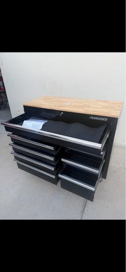 Husky cabinet
