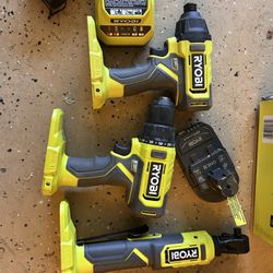 RYOBI TOOL KIT