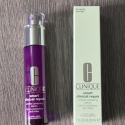 [New in box] Clinique Smart Clinical Repair Wrinkle Correcting Serum 1 fl oz/ 30 ml