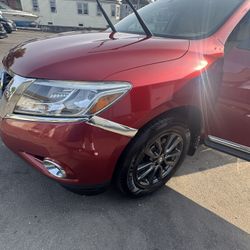 2014 Nissan Pathfinder