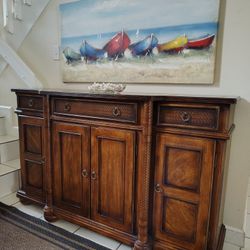 ASHLEY FURNITURE SOLID WOOD BUFFET ENTRY TABLE SERVER DELIVERY AVAILABLE 