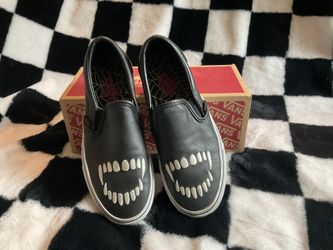 Classic Slip On * Fangs*