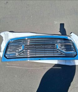 10-18 RAM 2(contact info removed) Grille Grill Parrilla