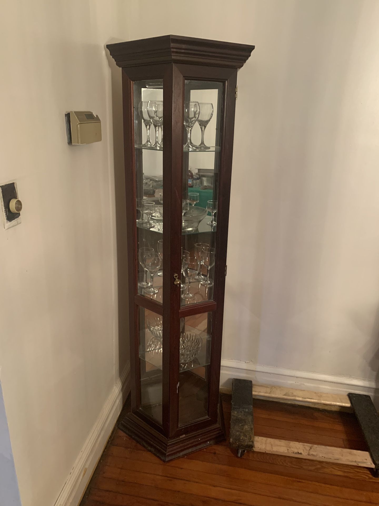 Cherrywood Curio w/glassware Included