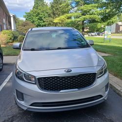 2015 KIA Sedona