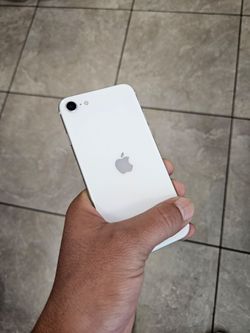 iPhone SE 2 Unlocked