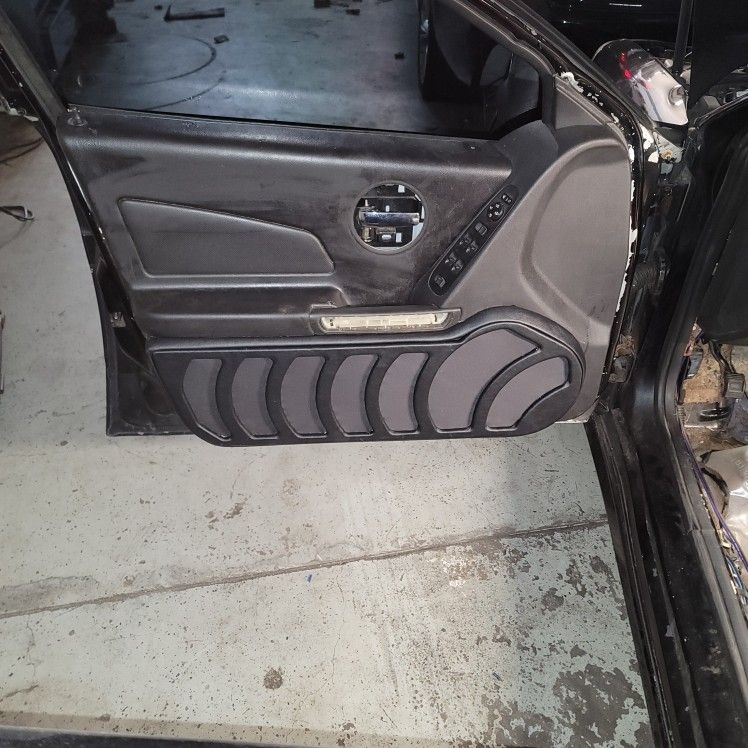 Grilled Door Pods Mounts